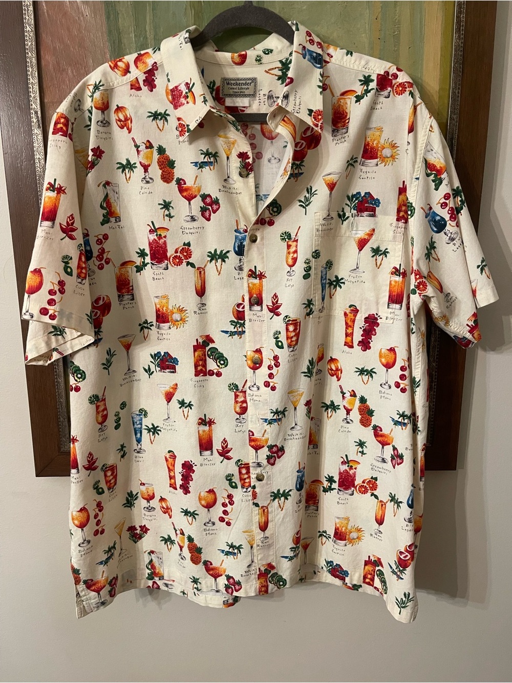 Weekender Cream Cocktail Print Short-Sleeve Button-Down Shirt